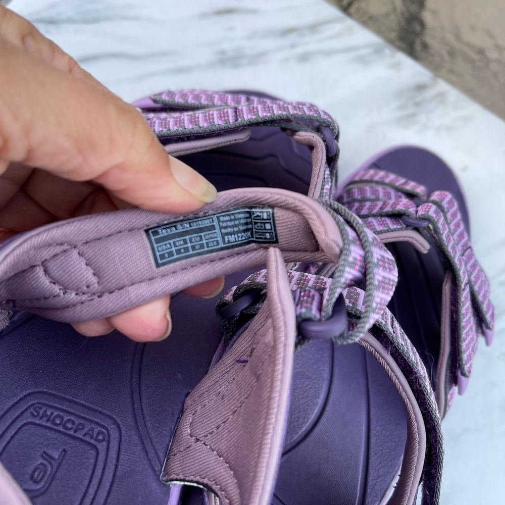 bridal shoes closed toe